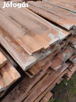 Tetőcserép derecskei 500db kitűnő állapotban elado.