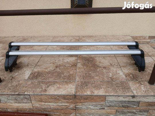 Tetőcsomagtartó 2 kulccsal