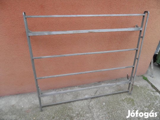 Tetőcsomagtartó állítható