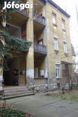 Tetőtér beépítés homlokzat felújításért cserébe!