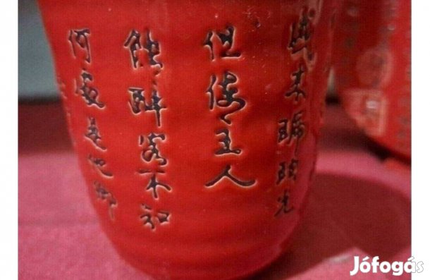 Tetszetős kínai teázó készlet