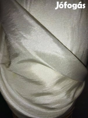 Textíl - fehér taft