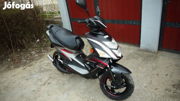 Tgb Bullet robogó (Aprilia sl)