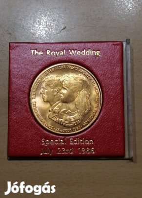 The Royal Wedding emlék érme