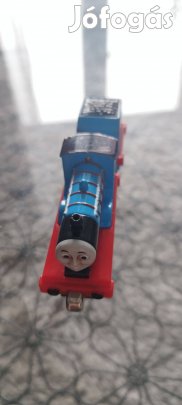 Thomas Take Along Edward mozdony szeneskocsival
