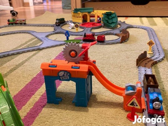 Thomas és barátai Fisher Price Adventures 3 vonatsín készlet egyben