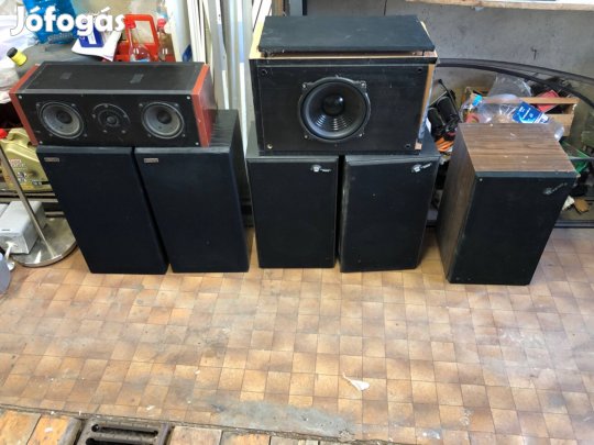 Thomson házimozi hangszorók plusz egy mélysugárzó és center