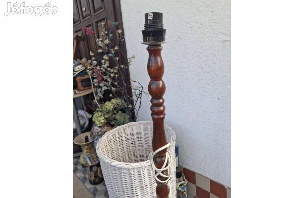 Thonet jellegű lámpa oszlop 3000 forintért eladó