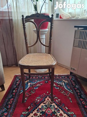 Thonet stílusú nádazott fa szék