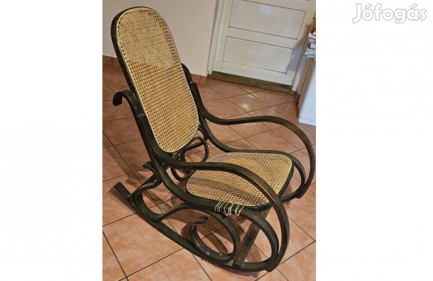 Thonett stílusú hintaszék