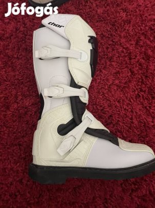 Thor motoros csizma új!!