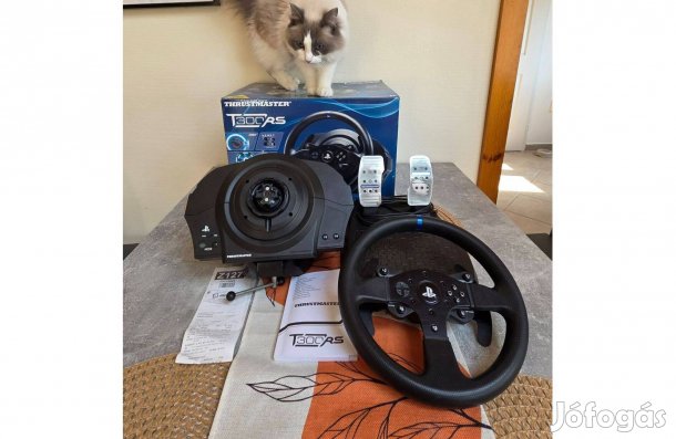 Thrustmaster T300 RS / opcionálisan Ferrari F1 pereccel