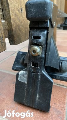 Thule Mercedes-Benz W124 tetócsomagtartó