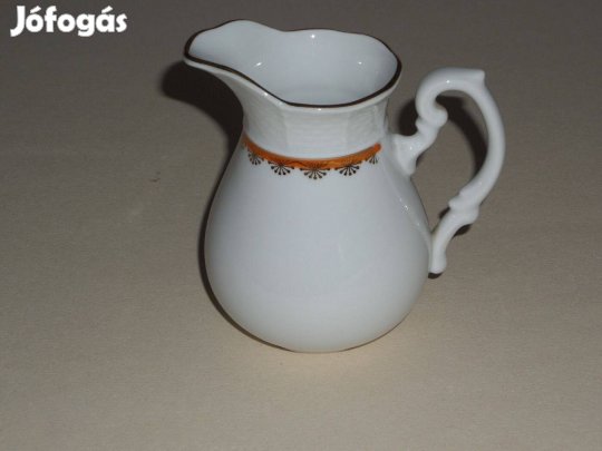Thun porcelán kancsó, kiöntő ( 3 dl.)