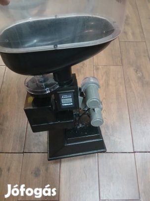 Tibhar ping-pong adogatógép