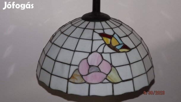 Tiffany lámpa