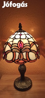 Tiffany lámpa. A búra Üveg! Nem műanyag. 