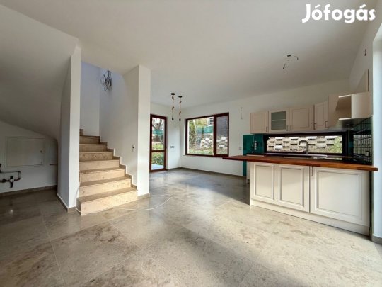 Tihanyi eladó 108 nm-es ház