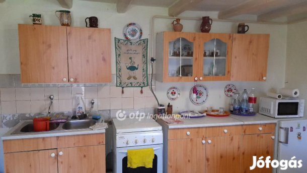 Tiszacsegei eladó 100 nm-es ház