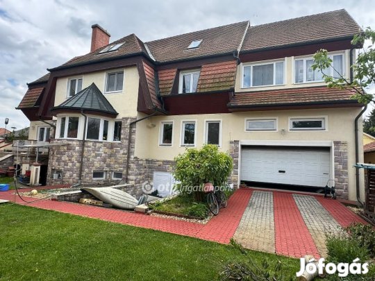 Tiszafüredi 558 nm-es ház eladó