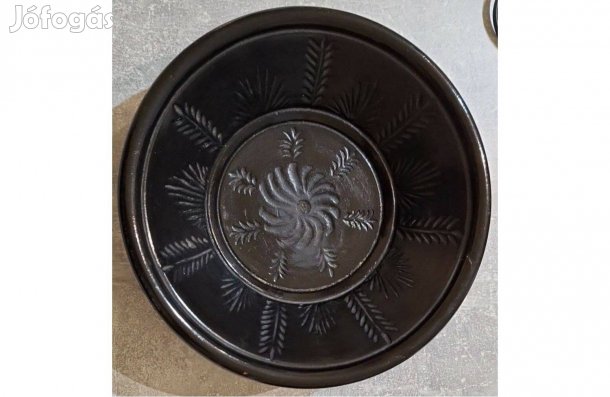 Tiszafüredi,jelzett,mély agyagtányér