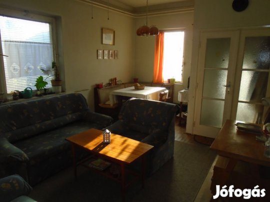 Tiszakécske, Jókai utca, 116 m2-es, családi ház, 3+3 szobás