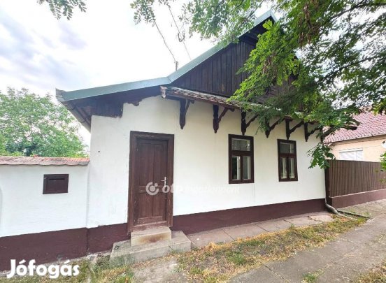 Tiszanánai eladó 105 nm-es ház