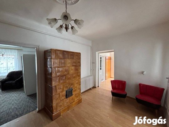 Tiszapalkonyán két generációs családi ház eladó!