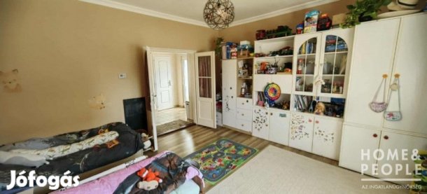 Tiszaszigeten szép családi ház eladó!