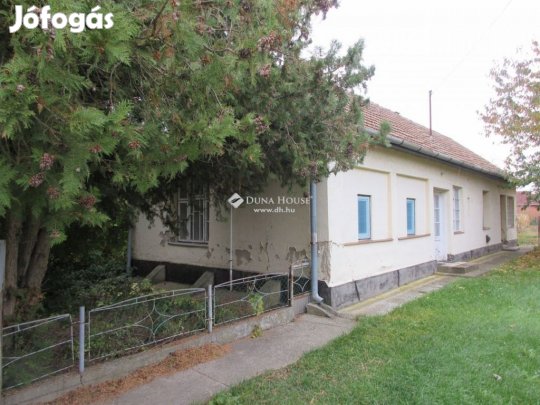 Tiszateleki 72 nm-es ház eladó