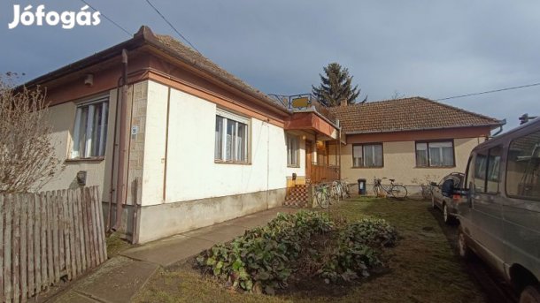 Tiszavasvári egyik legjobb lehetősége  lakhatás + befektetés egyben!