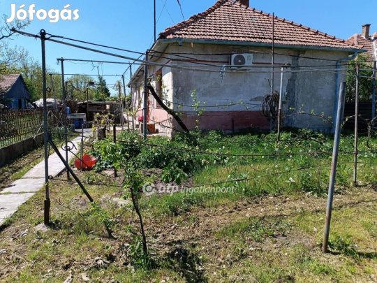 Tiszavasvárii 108 nm-es ház eladó