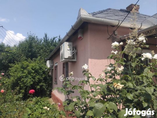Tiszavasvárii eladó 56 nm-es ház