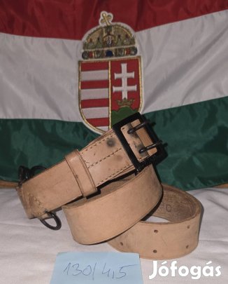 Tiszti bőr öv 130 cm hosszú 4.5 cm széles 