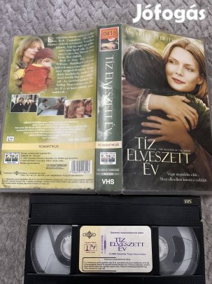 Tíz elveszett év vhs kistok romantikus.  