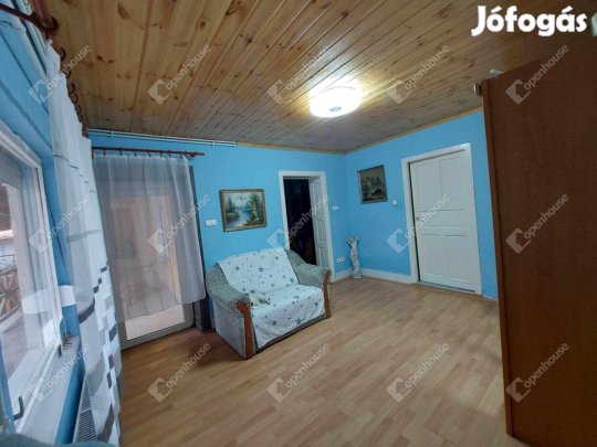 Tóalmási 90 nm-es ház eladó