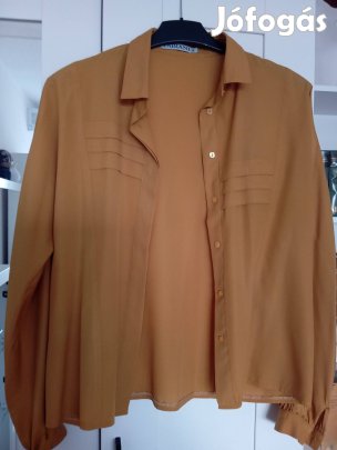 Több féle női blúzok