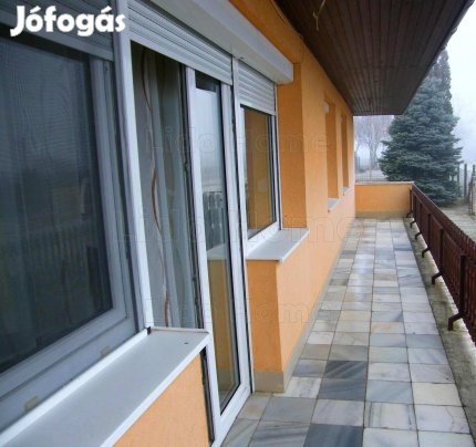 Több generációs ház Balatonendréden