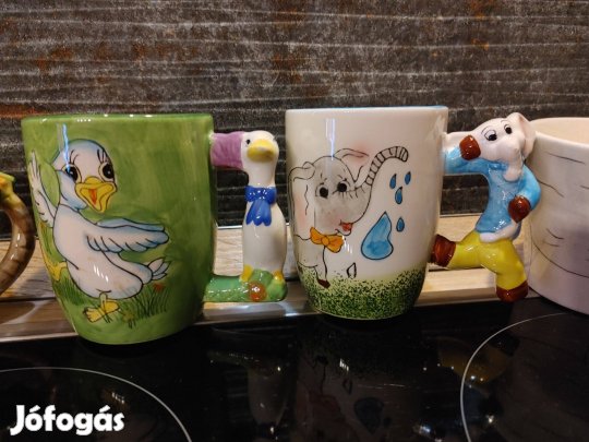 Többfajta állatfigurás bögre elefánt, teve,kacsa,boci kutya 2900Ft/db