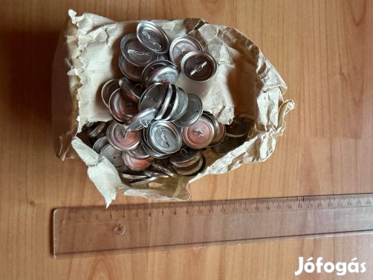 Többféle gombkészítéshez szükséges alapanyag új eladó