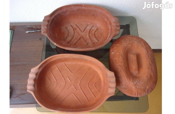 Többféle kerámia sütőtál Újpest központ közelében átvehető