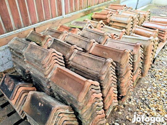 Többféle kúpcserép kúp cserép