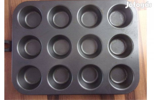 Többféle muffinsütő forma muffin sütő Újpest központ közelében