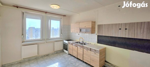 Tócóskertben eladó 63 nm-es emeleti lakás