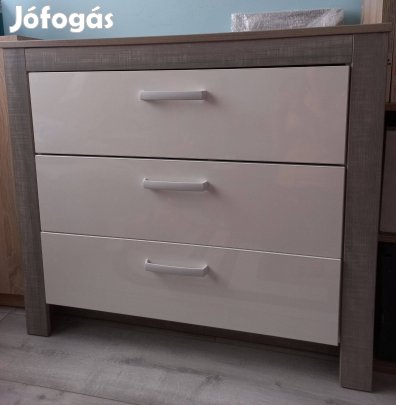 Todi Cube pelenkázó komód