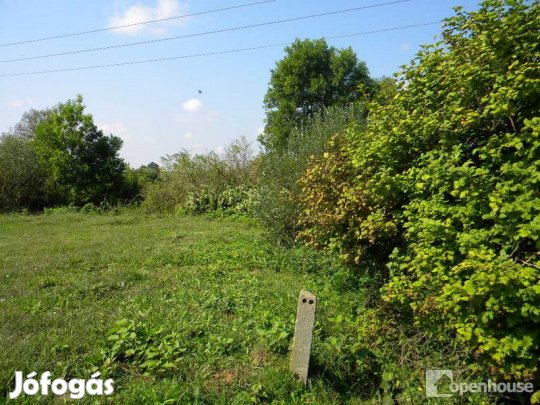 Tófeji 1373 nm-es mezőgazdasági ingatlan eladó