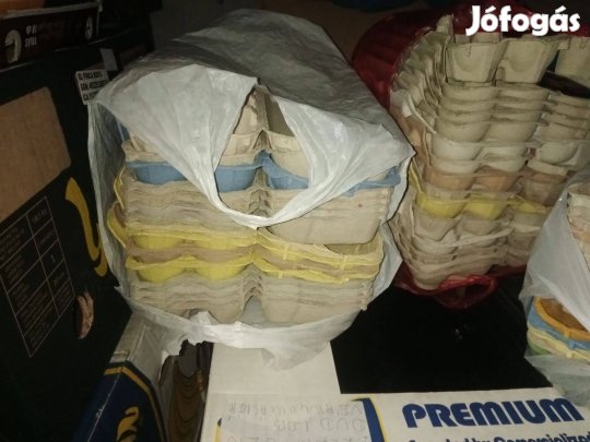Tojástartó tojás tartó 100 db használt 10db-os 8000ft óbuda személyese