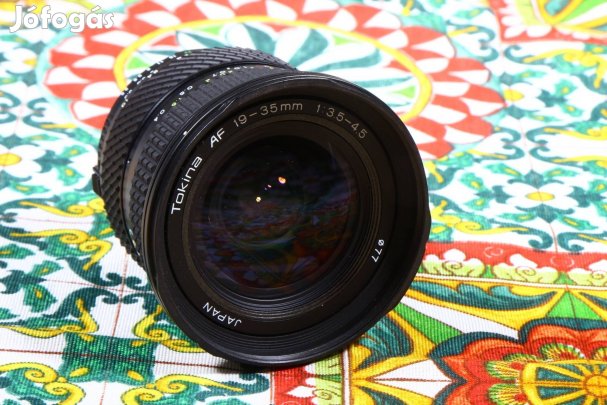 Tokina af 19-35mm 3.5-4.5 Nikon objektív 
