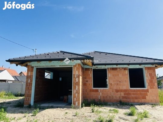 Tököli eladó 129 nm-es ház