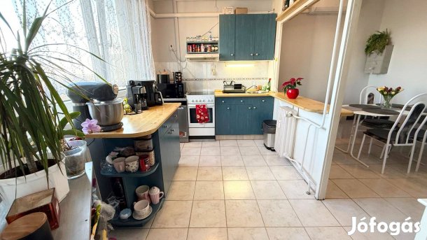 Toldi Utcán 55 NM-Es 2 Szoba Étkezős Jó Állapotú Lakás Eladó